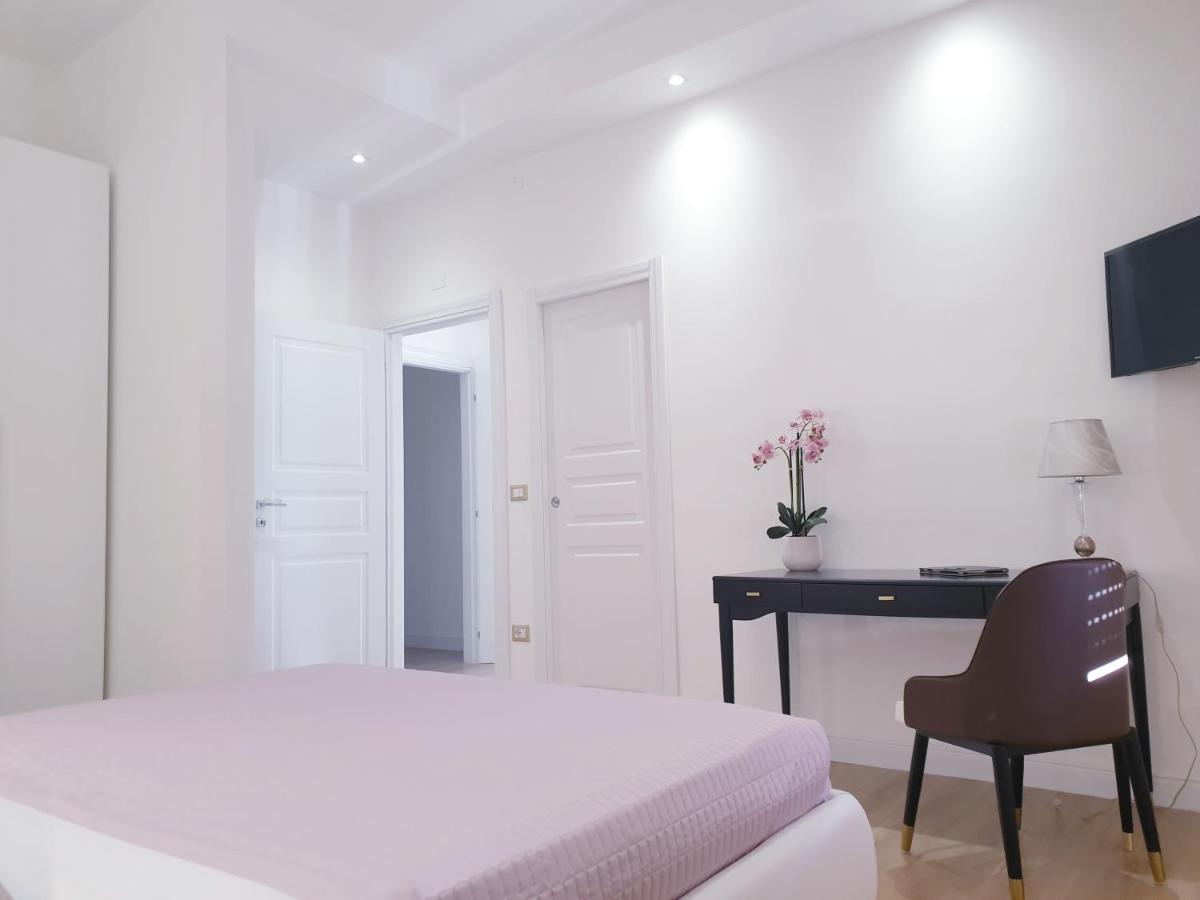 Viale Italia Boutique Rooms Сасари Екстериор снимка
