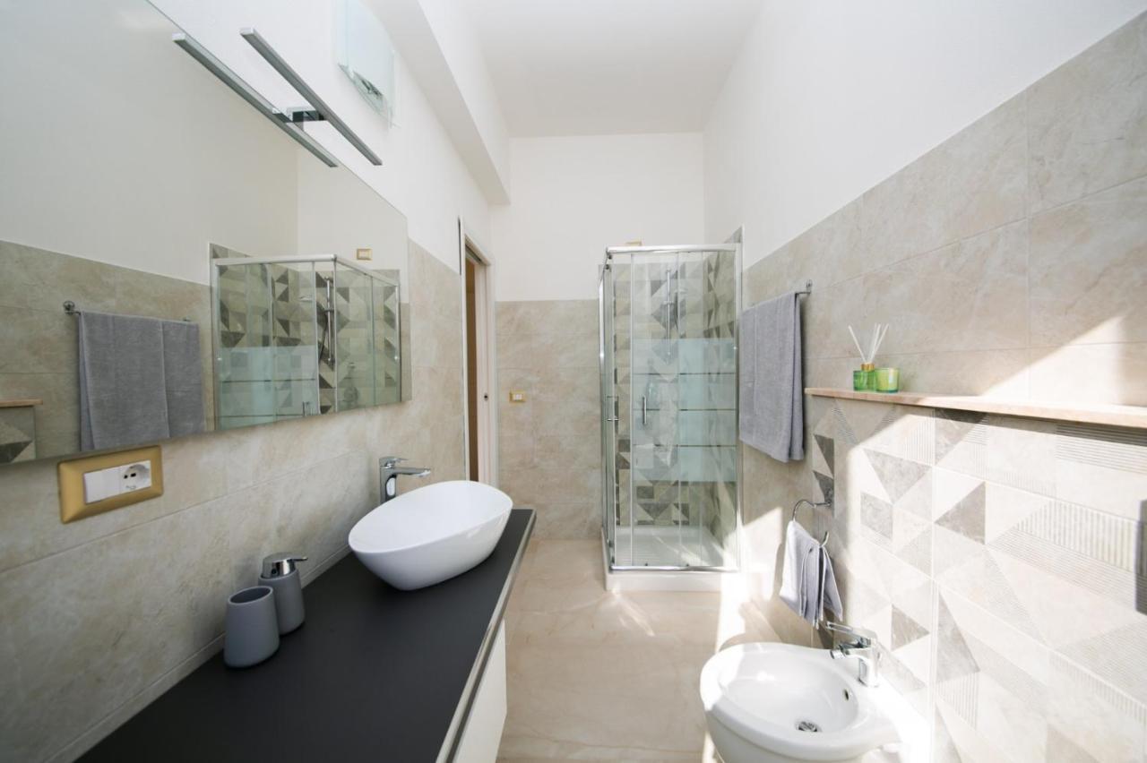 Viale Italia Boutique Rooms Сасари Екстериор снимка