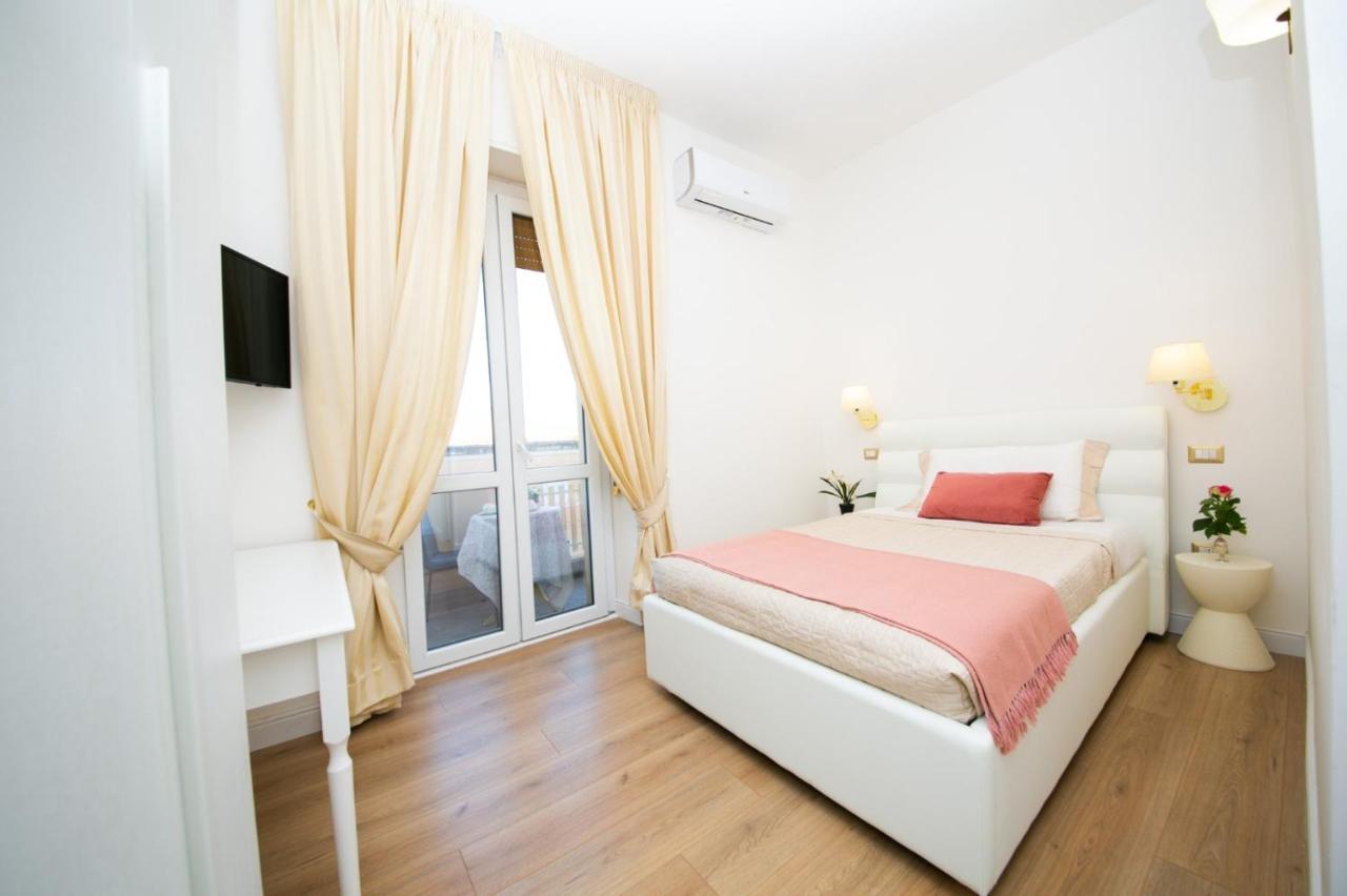 Viale Italia Boutique Rooms Сасари Екстериор снимка